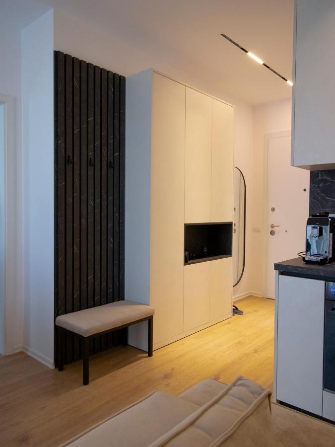 Luxury Rooftop 23 Bed & Breakfast ติรานา ภายนอก รูปภาพ